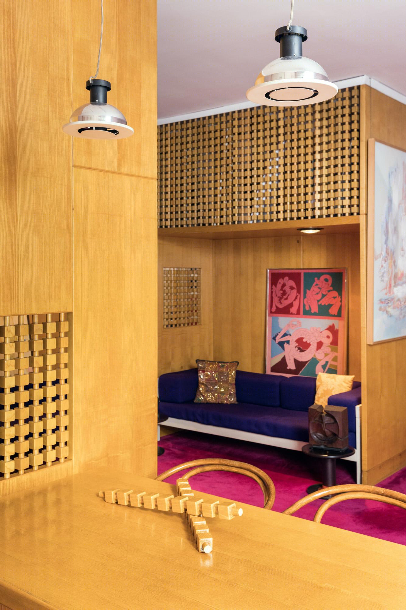 米兰 Triennale 设计博物馆展示 Ettore Sottsass 的紧凑公寓设计-24