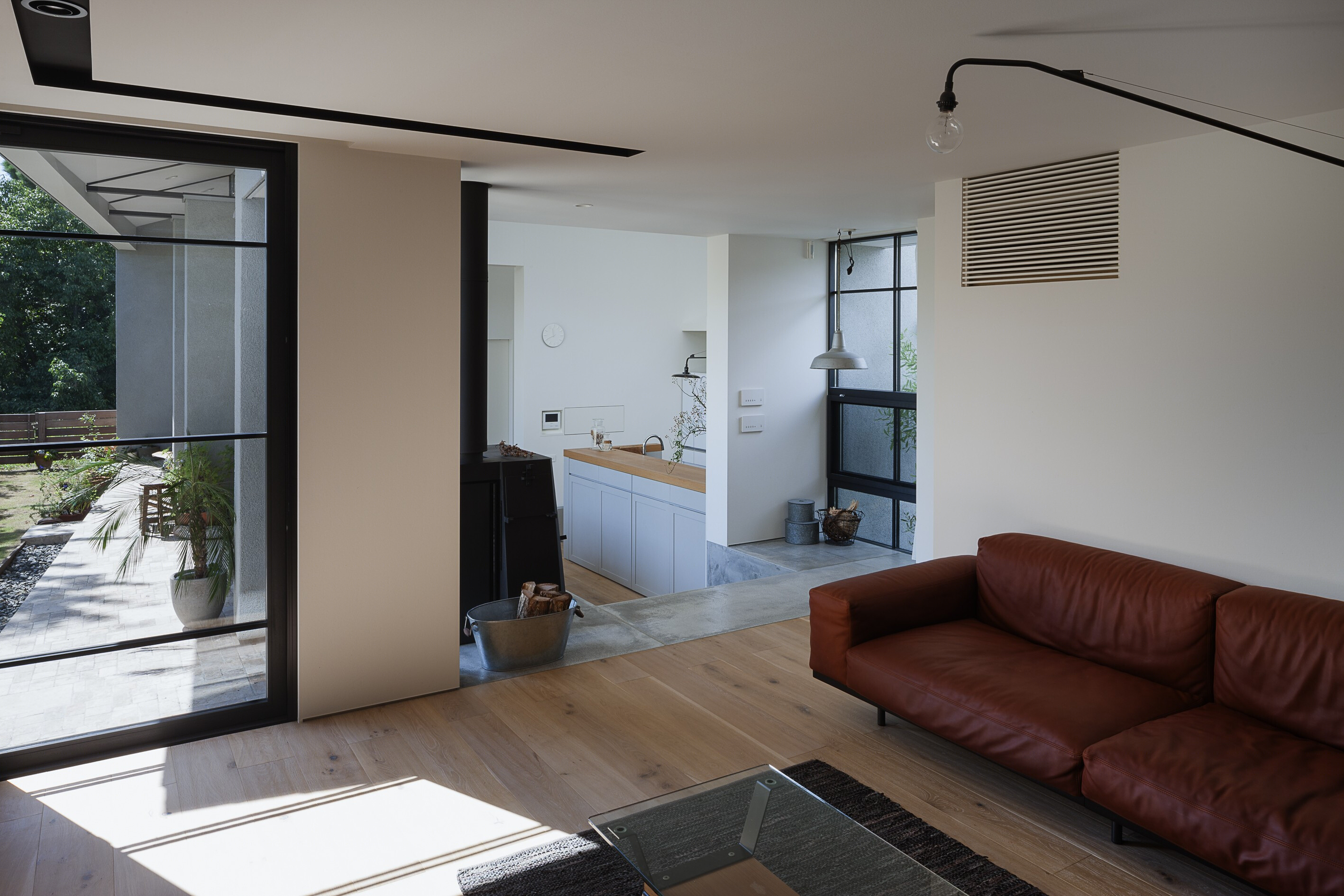 日本茨城县木质小屋住宅，与自然相融的设计-29