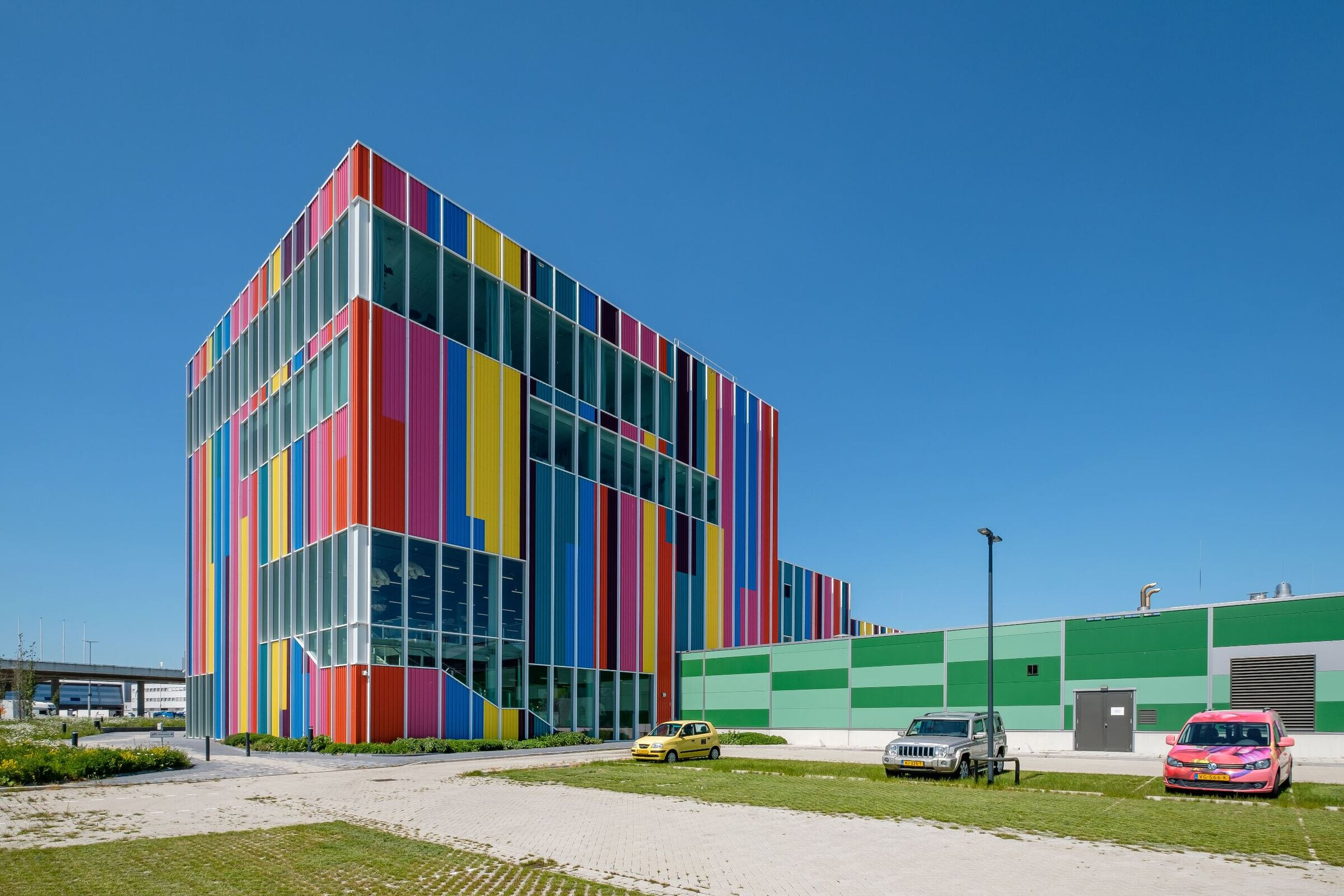 荷兰 AalsmeerFloriWorld 展览中心丨OZ Architects-12