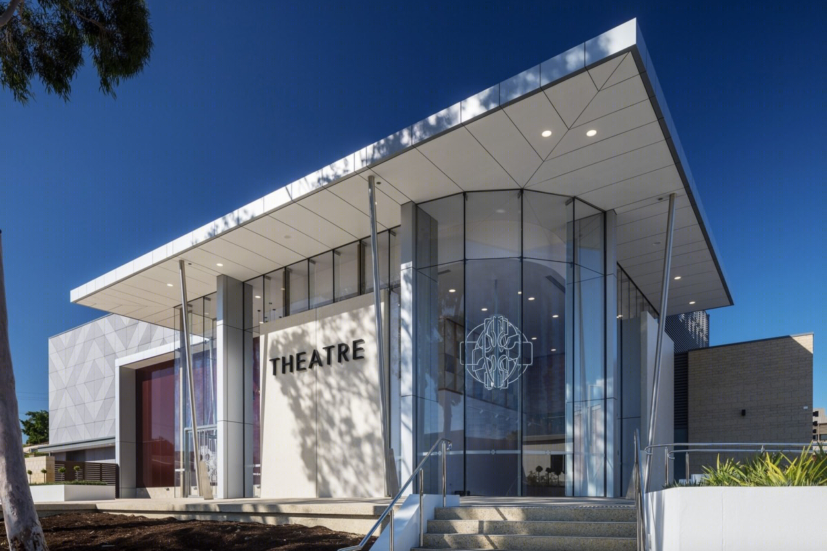 珀斯卡里斯蒂学院的优雅剧场丨澳大利亚珀斯丨EIW Architects-12