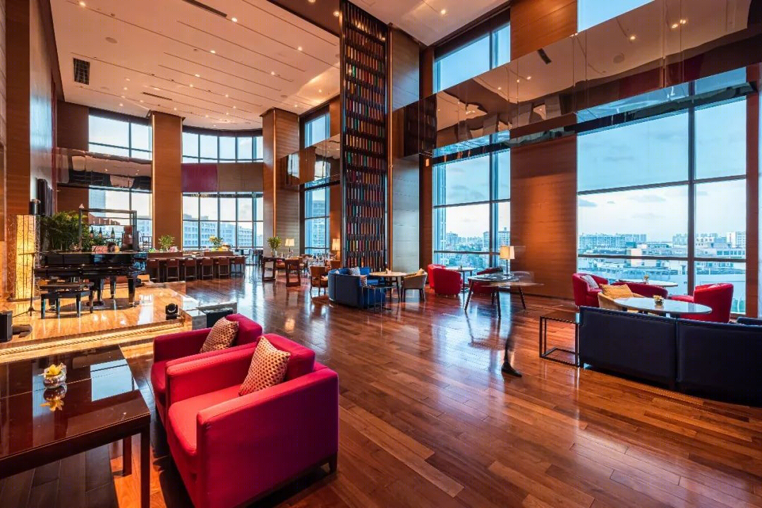 北上海凯悦酒店 The Lounge 餐厅 | 270 度城景,美食与音乐的完美融合-37