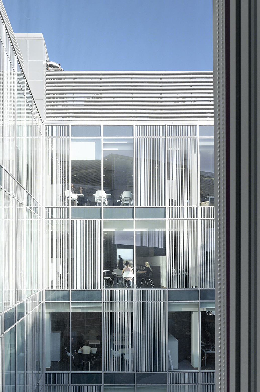 英国黑潭镇Talbot办公楼丨AHR Architects-26