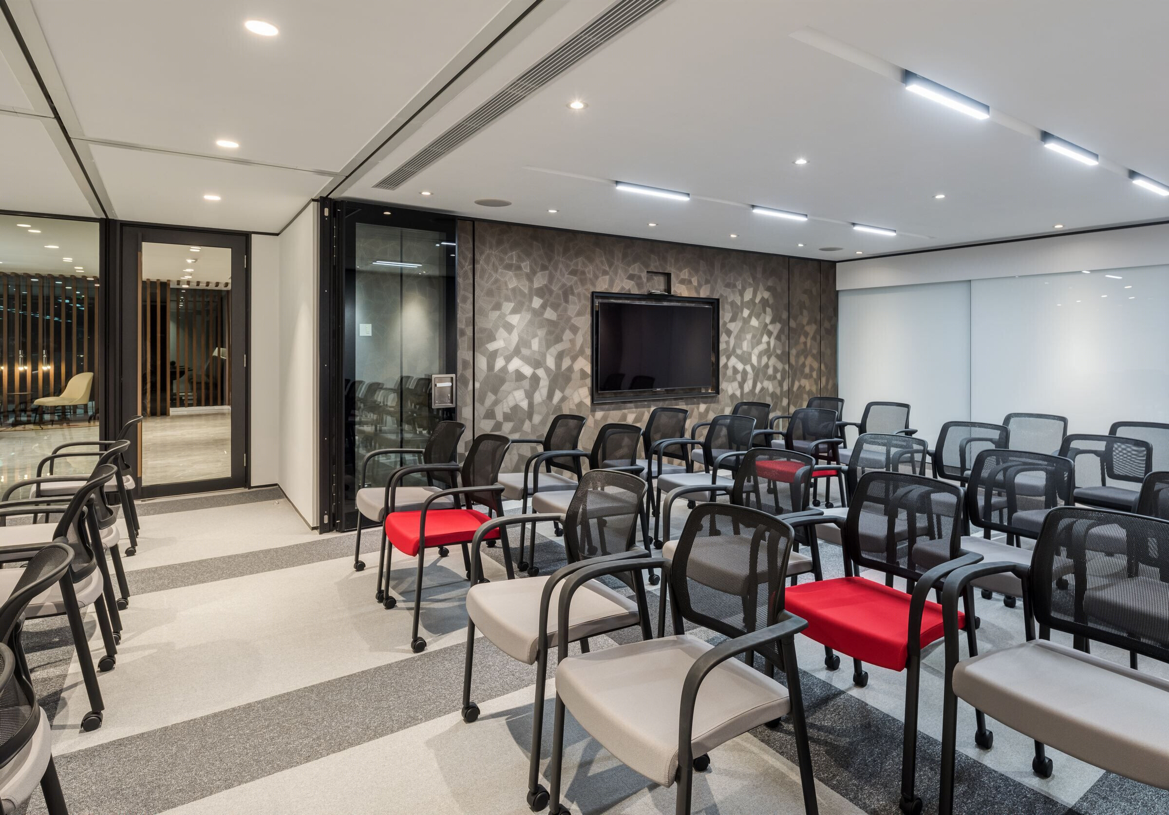 UOB Kay Hian 香港新总部丨中国香港丨MYN Studio-7
