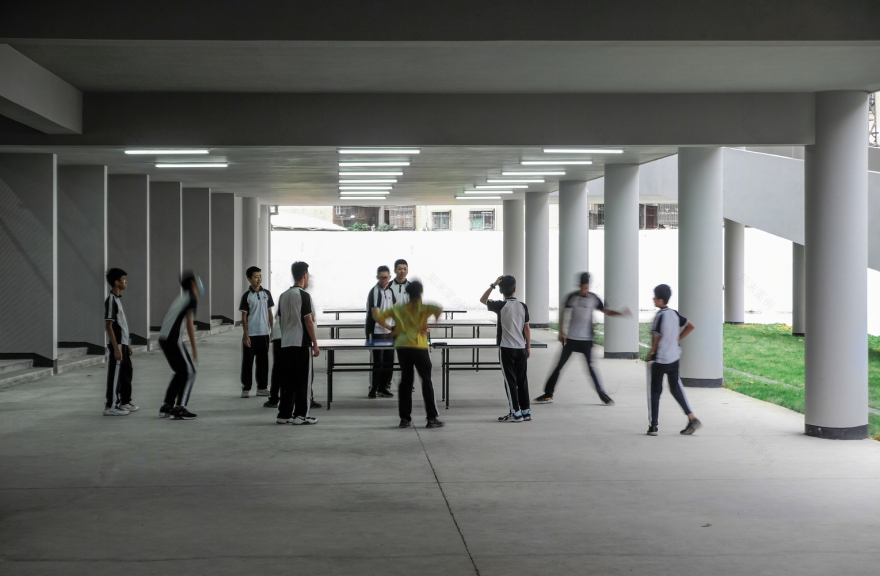 汕尾彭湃中学汉京体育馆丨中国山东丨陈东华合伙人事务所-19