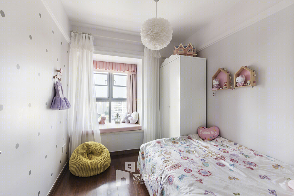 万科峯境三口之家，灵动墨绿打造温馨回忆空间-23