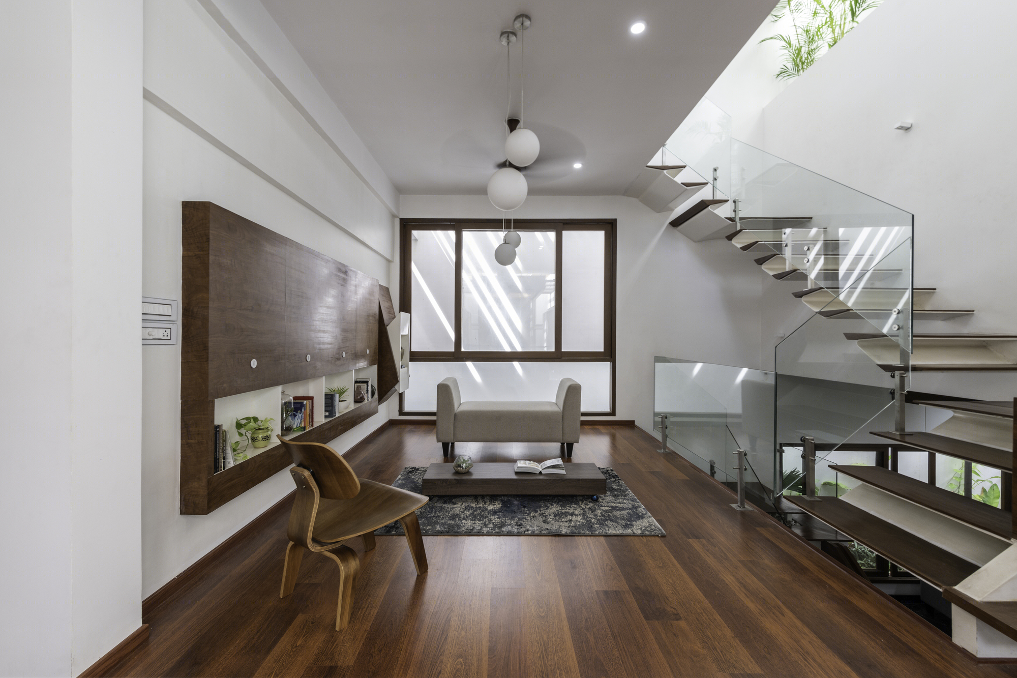 Le Tranquil House · 现代简约的宁静别墅设计丨印度本地治里-20