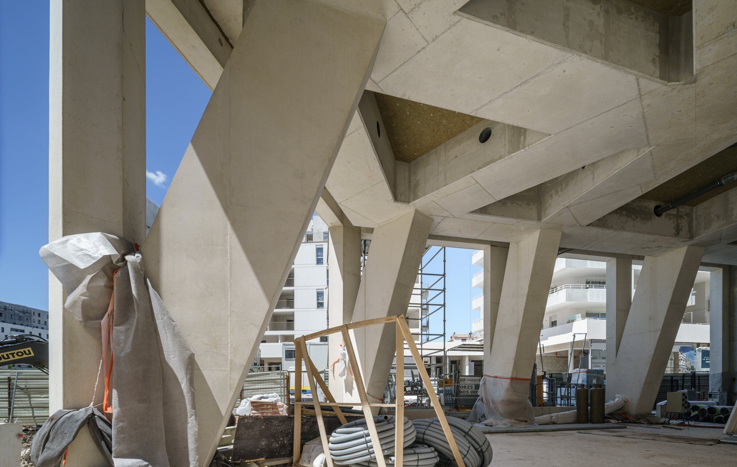法国蒙彼利埃 Higher Roch 住房发展项目丨Brenac & Gonzalez & Associés-5