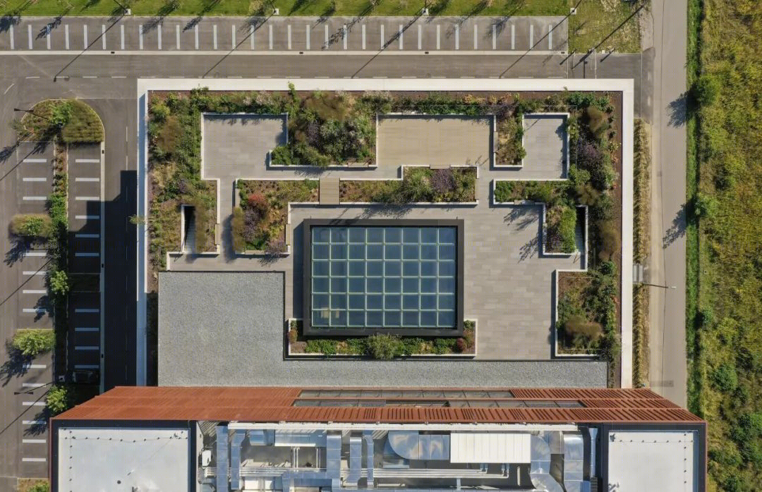 自给自足的有机体 · 克罗地亚 Infobip 混合建筑丨3LHD-28