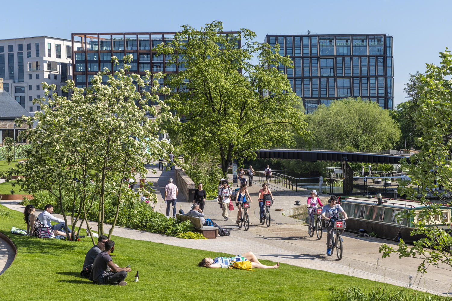 英国国王十字街上的运河长廊-10