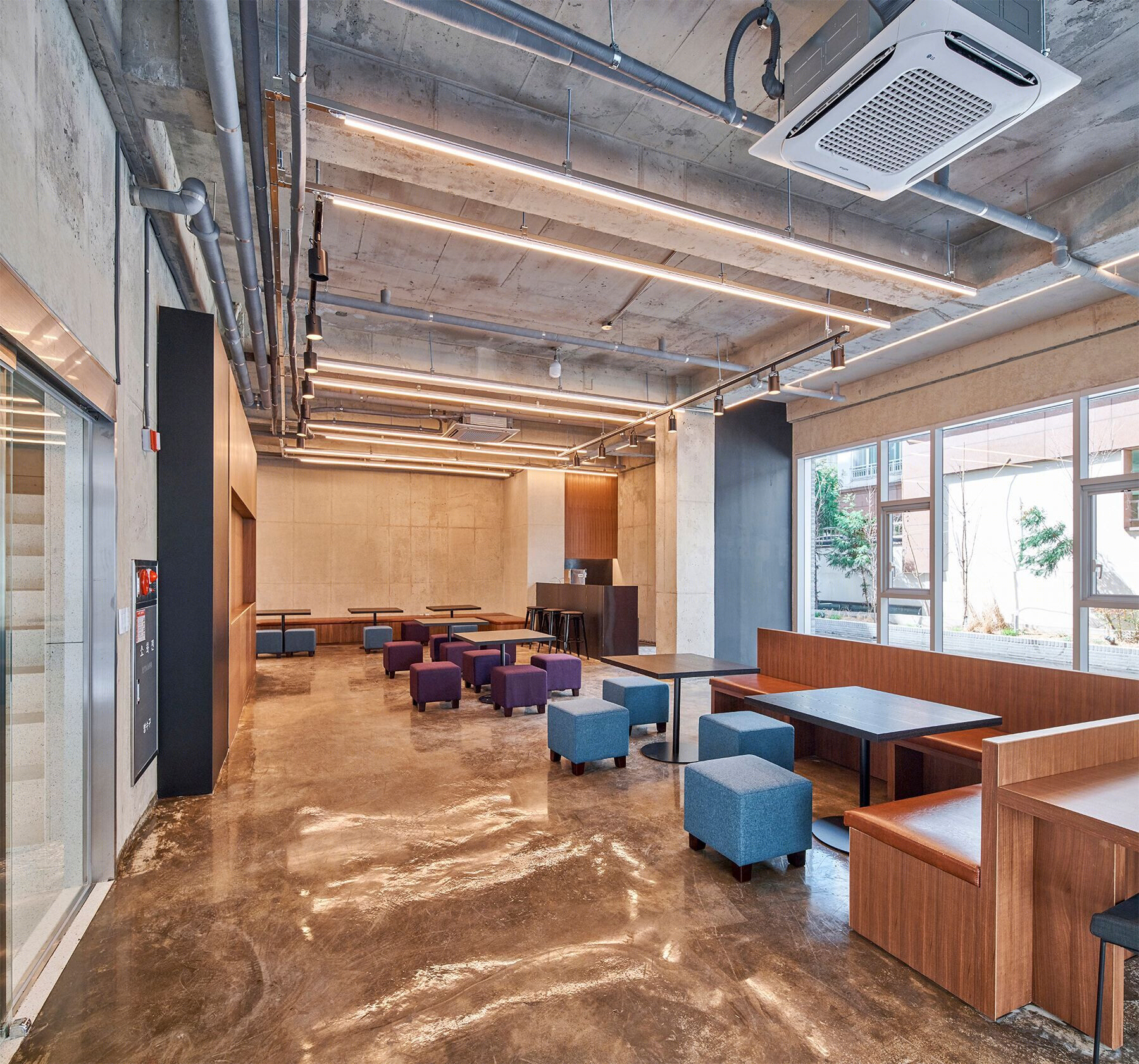 首尔“11 Terrace” · 打造与街道互动的办公空间-28