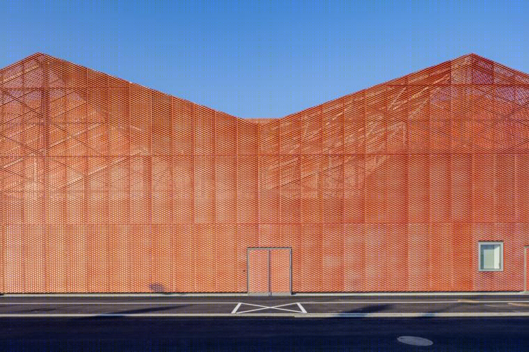 法国圣路易斯文体活动中心(Saint Louis sports center)-16