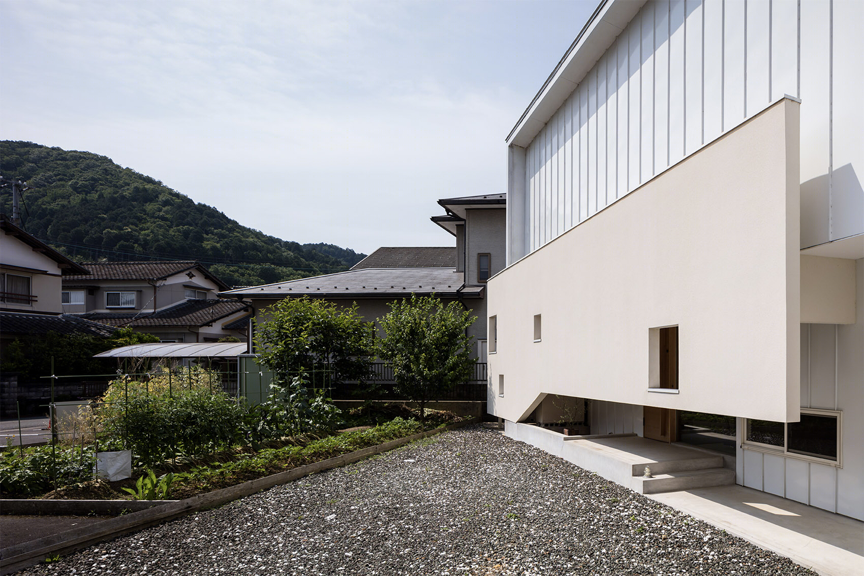 山林环绕的京都 Seep Out 住宅-4