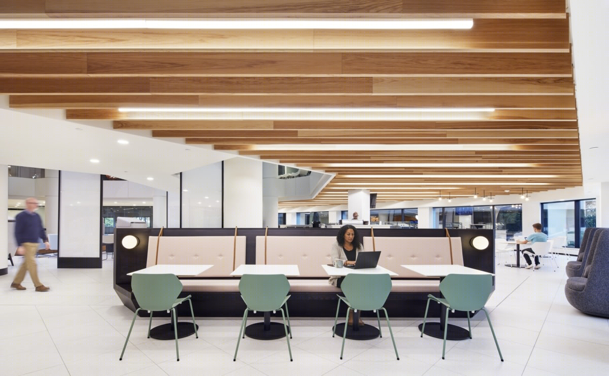 Gensler 打造南点办公中心多功能空间-11