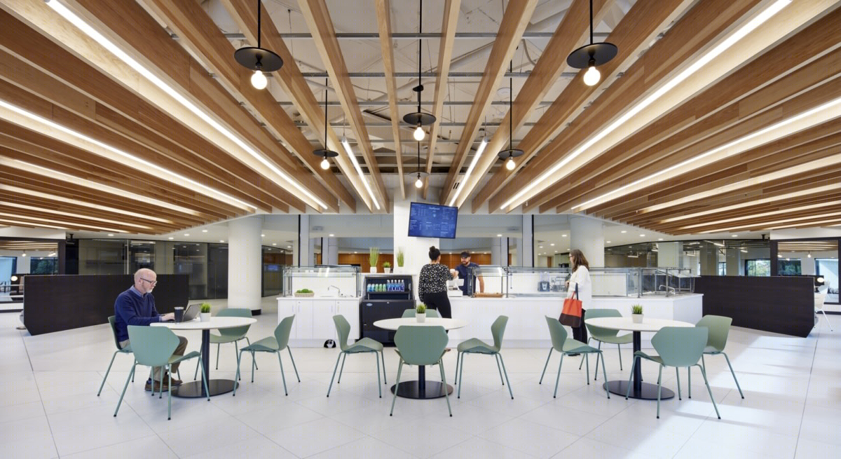 Gensler 打造南点办公中心多功能空间-12