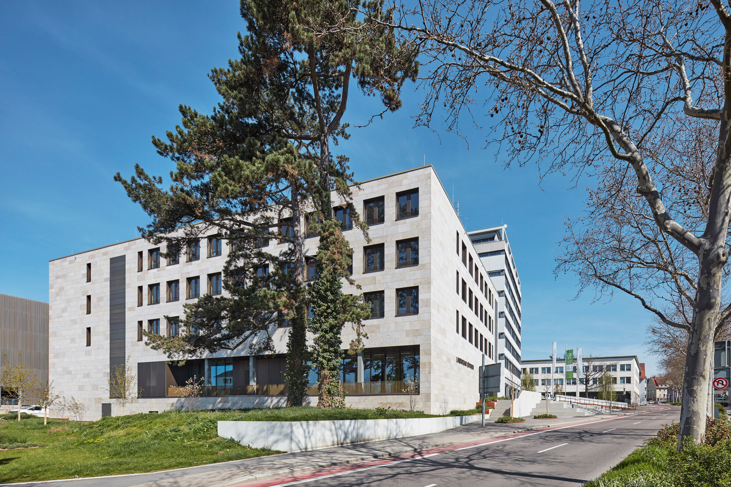 德国 Göppingen 区行政办公室扩建项目丨BFK architekten-5