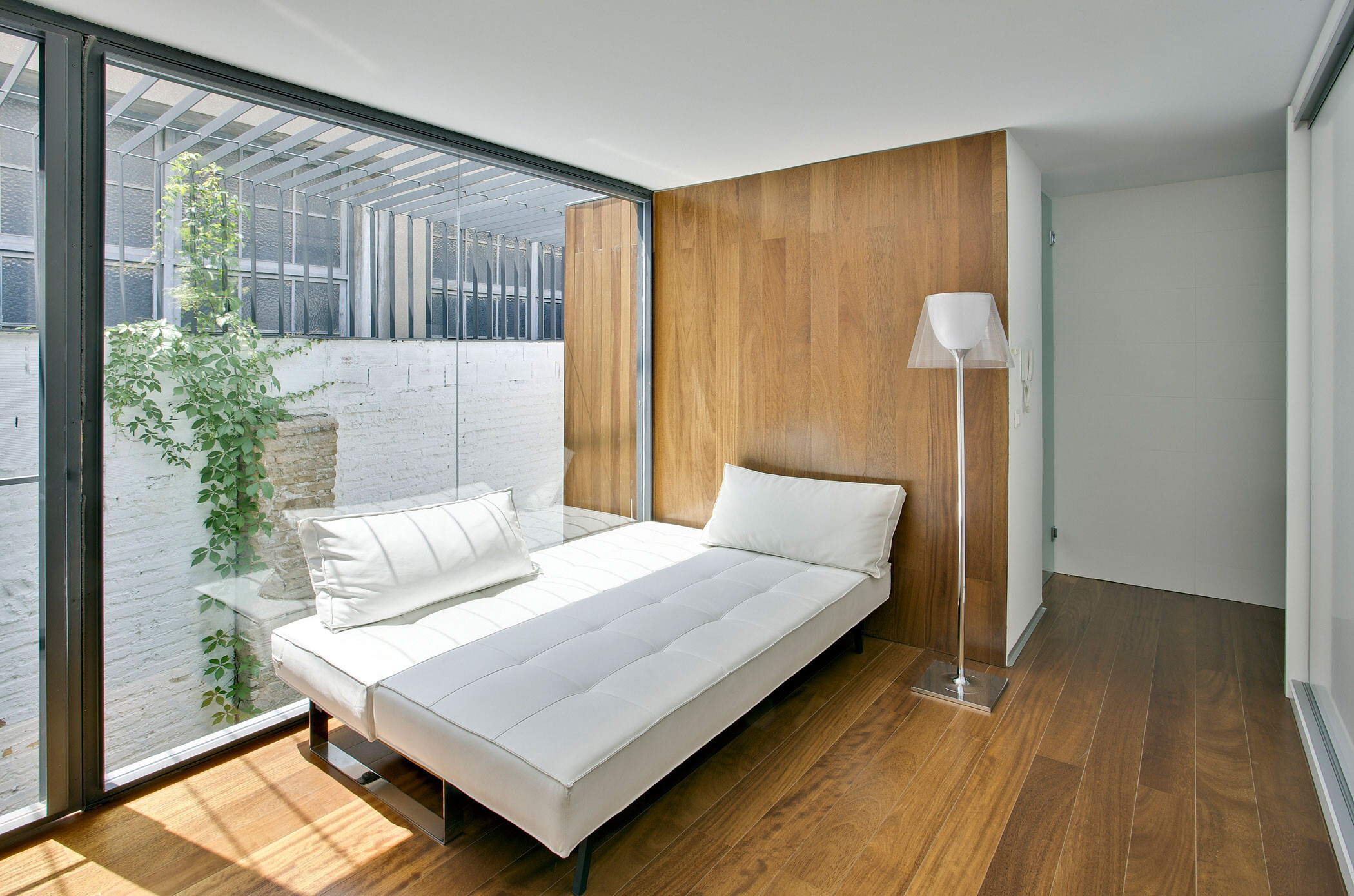 sanahuja & partners 总部-10