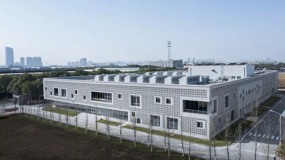 和椿科技二号厂房丨中国江苏丨张朋千建筑设计咨询(上海)有限公司-16