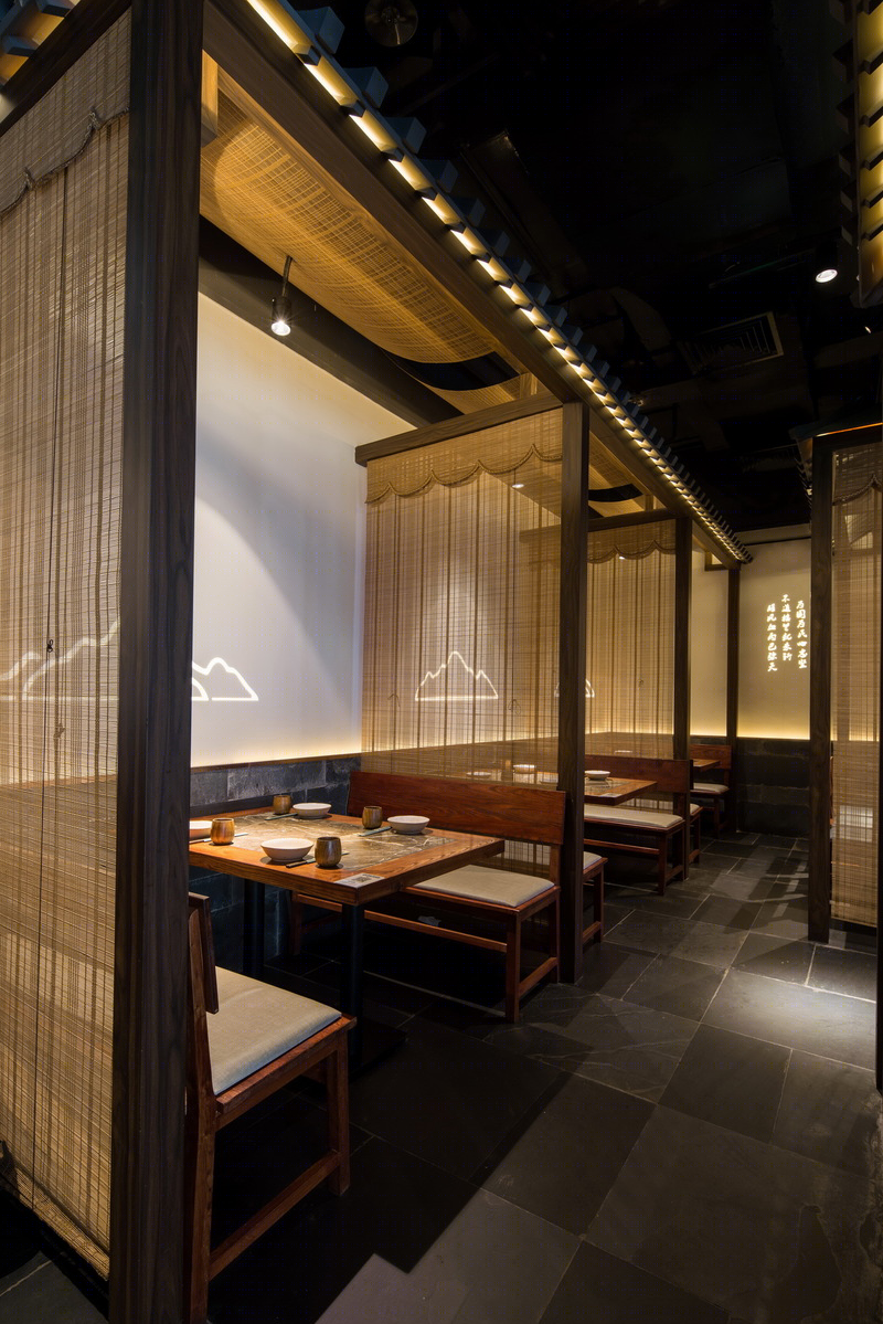 深圳“缙云山”中餐厅 | 武侠风情融入餐饮空间-5
