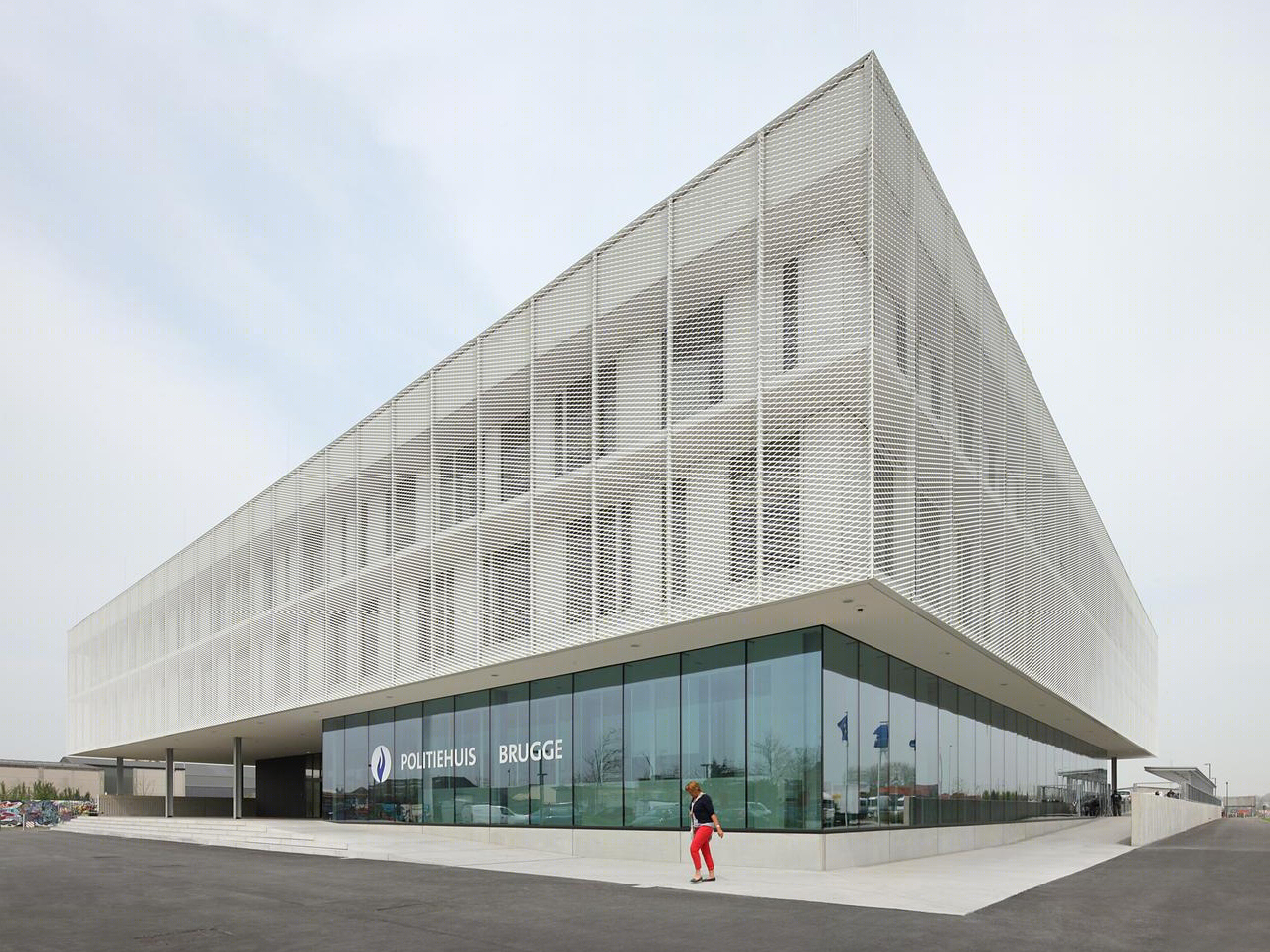 比利时布鲁日警察局丨Beel & Achtergael Architecten-8