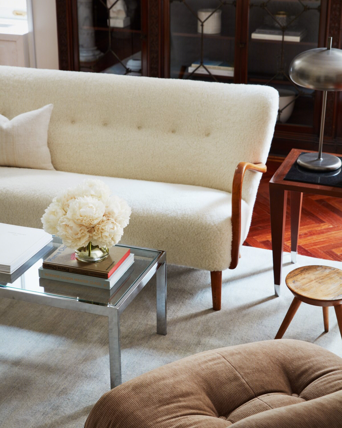 Siriano Interiors 打造纽约曼哈顿中城时尚镇屋-5