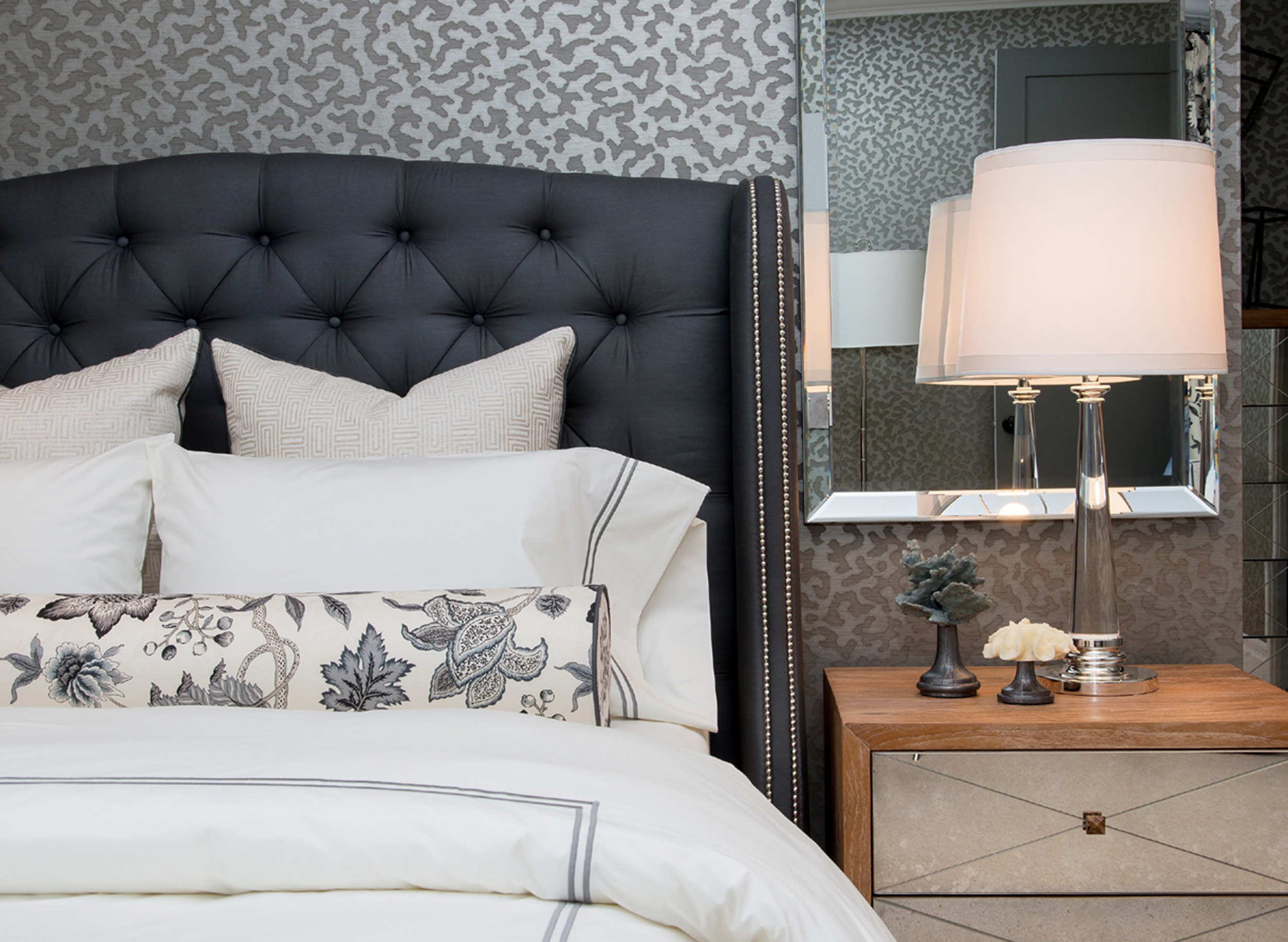 HOSPITAL HOME LOTTERY FALL 2012 Atmosphere Interior-6