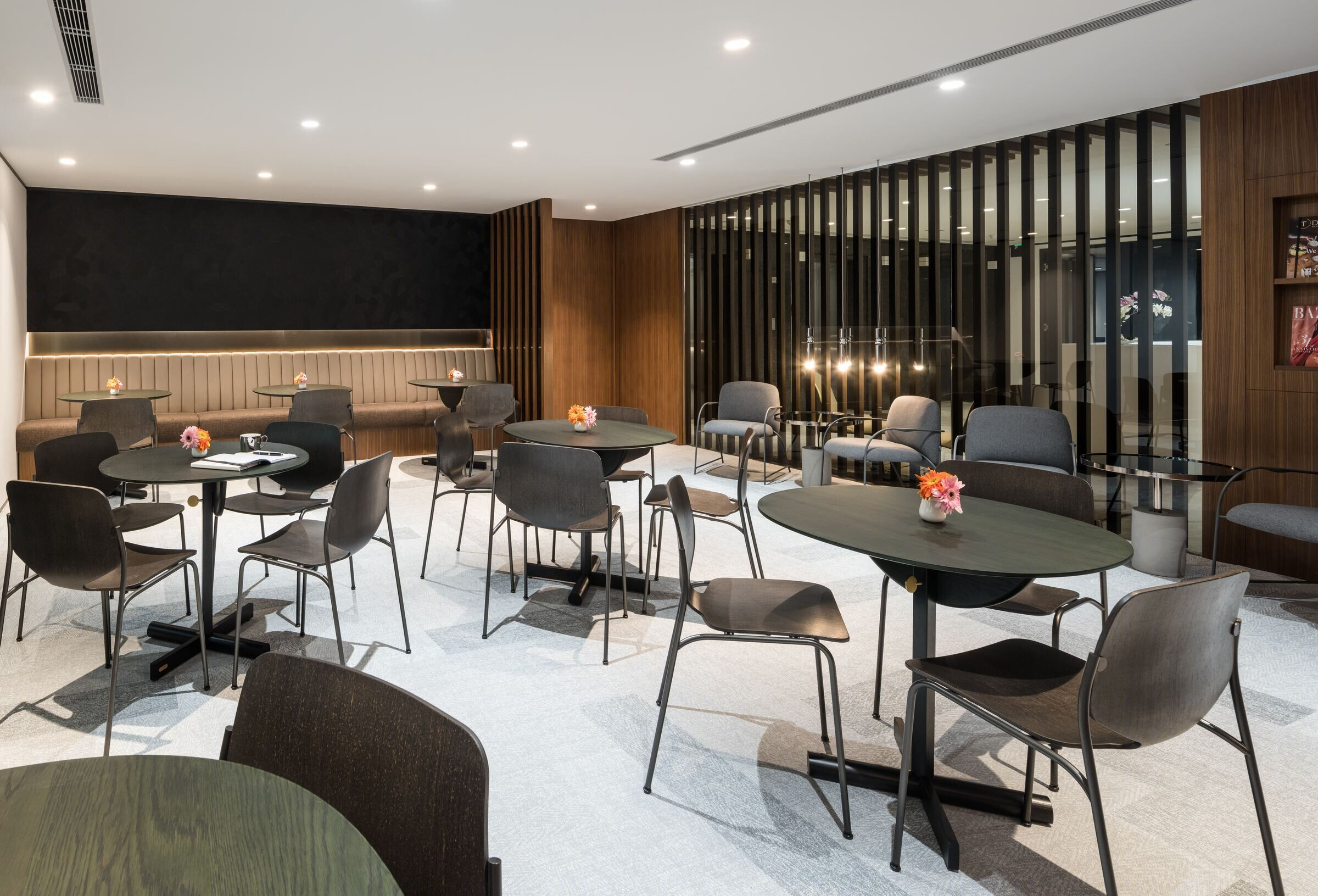 UOB Kay Hian 香港新总部丨中国香港丨MYN Studio-28