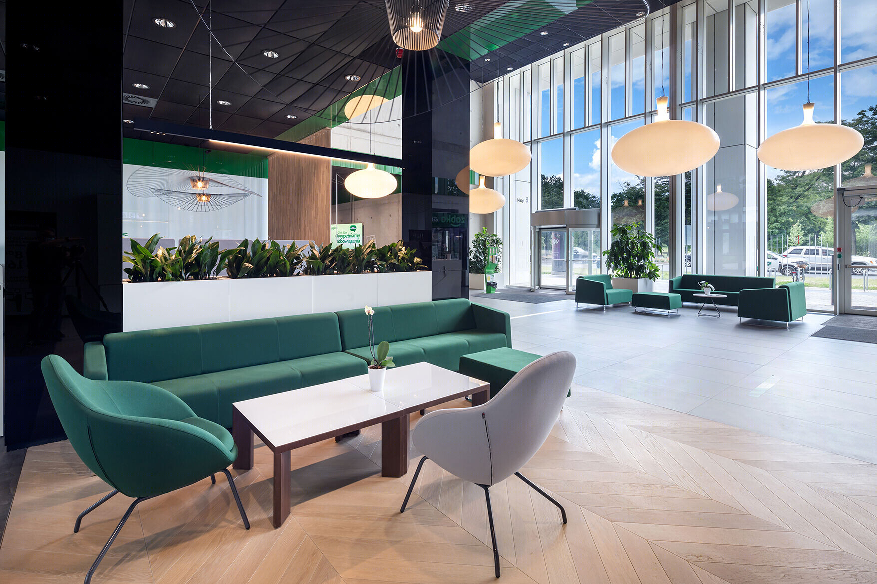 绿色生态的现代办公室设计ŻABKA 波兰 Poznań 办公室丨Trzop Architekci-8