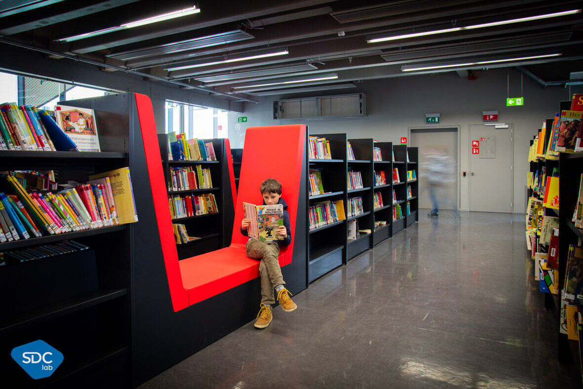 趣味盎然的比利时儿童图书馆设计-5