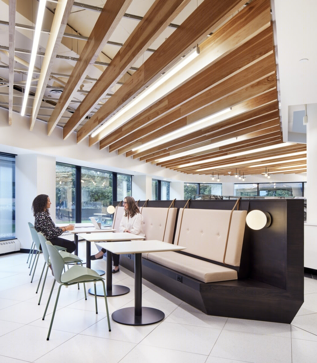 Gensler 打造南点办公中心多功能空间-13