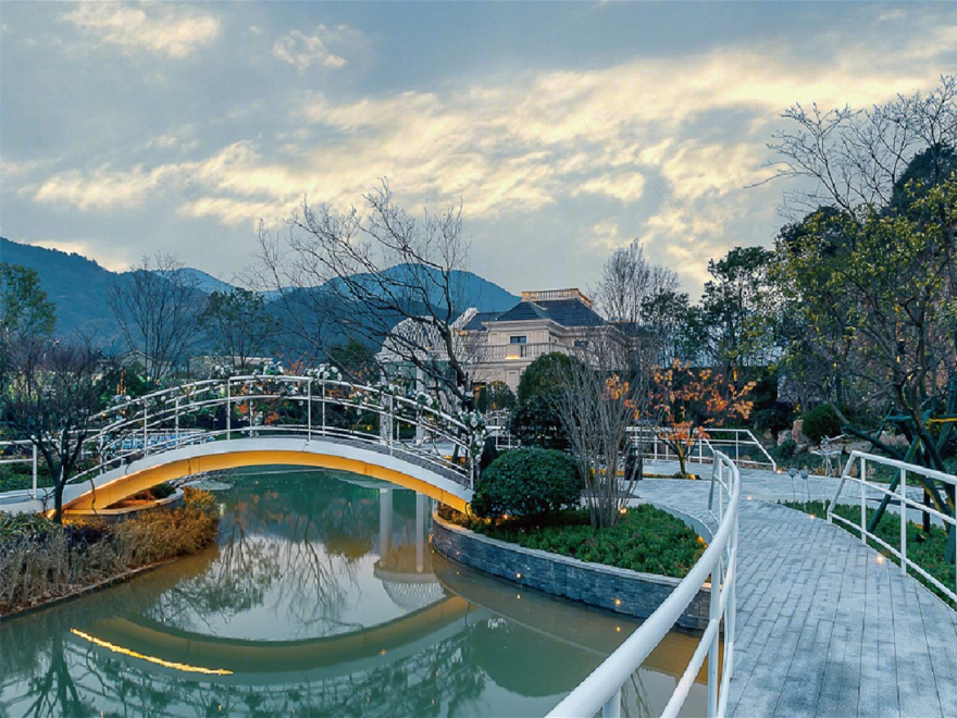 浙江宁波龙湖华宇雲峰原著住宅景观 | 法式浪漫的精灵花园-4