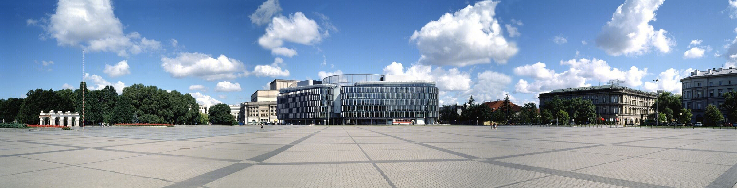 华沙大都会办公建筑丨波兰华沙丨Foster + Partners,JEMS Architekci-9