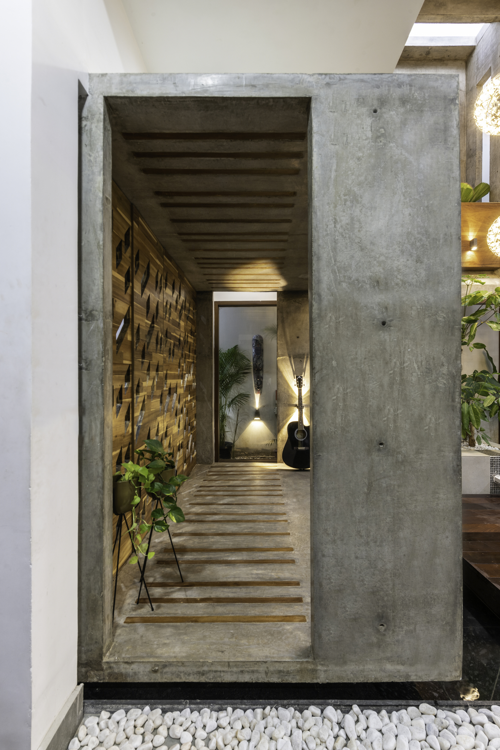 Le Tranquil House · 现代简约的宁静别墅设计丨印度本地治里-26