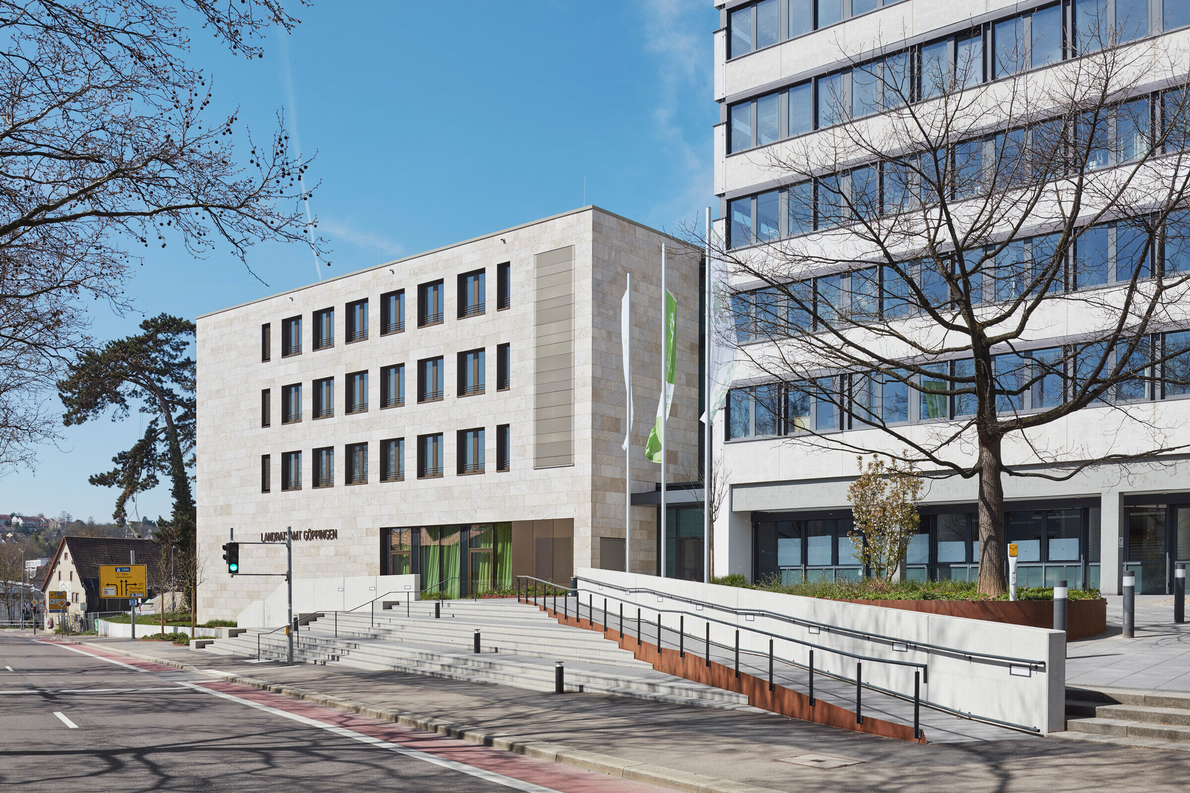 德国 Göppingen 区行政办公室扩建项目丨BFK architekten-20