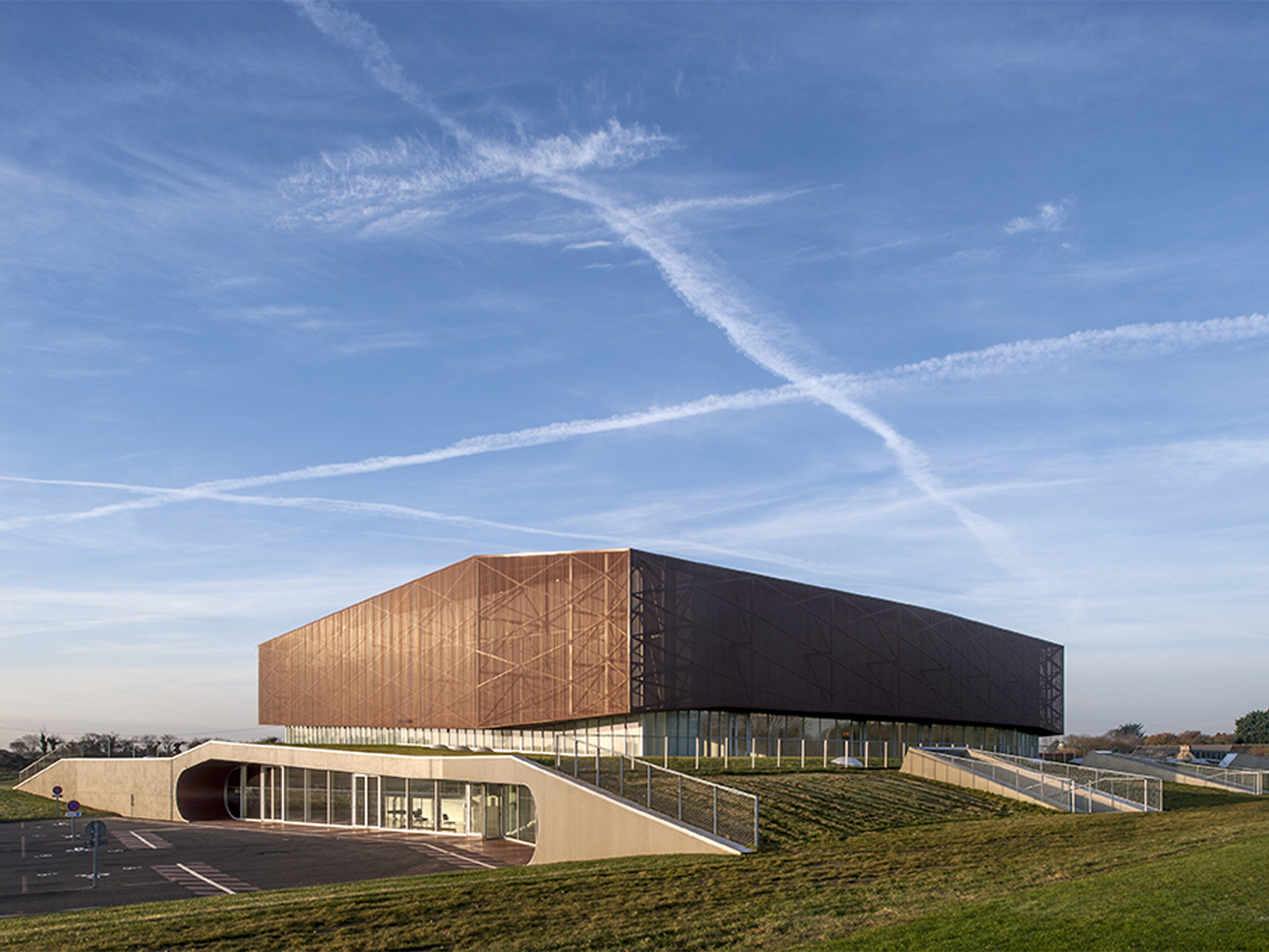 法国普拉伯内克体育馆丨Bohuon Bertic Architectes-7