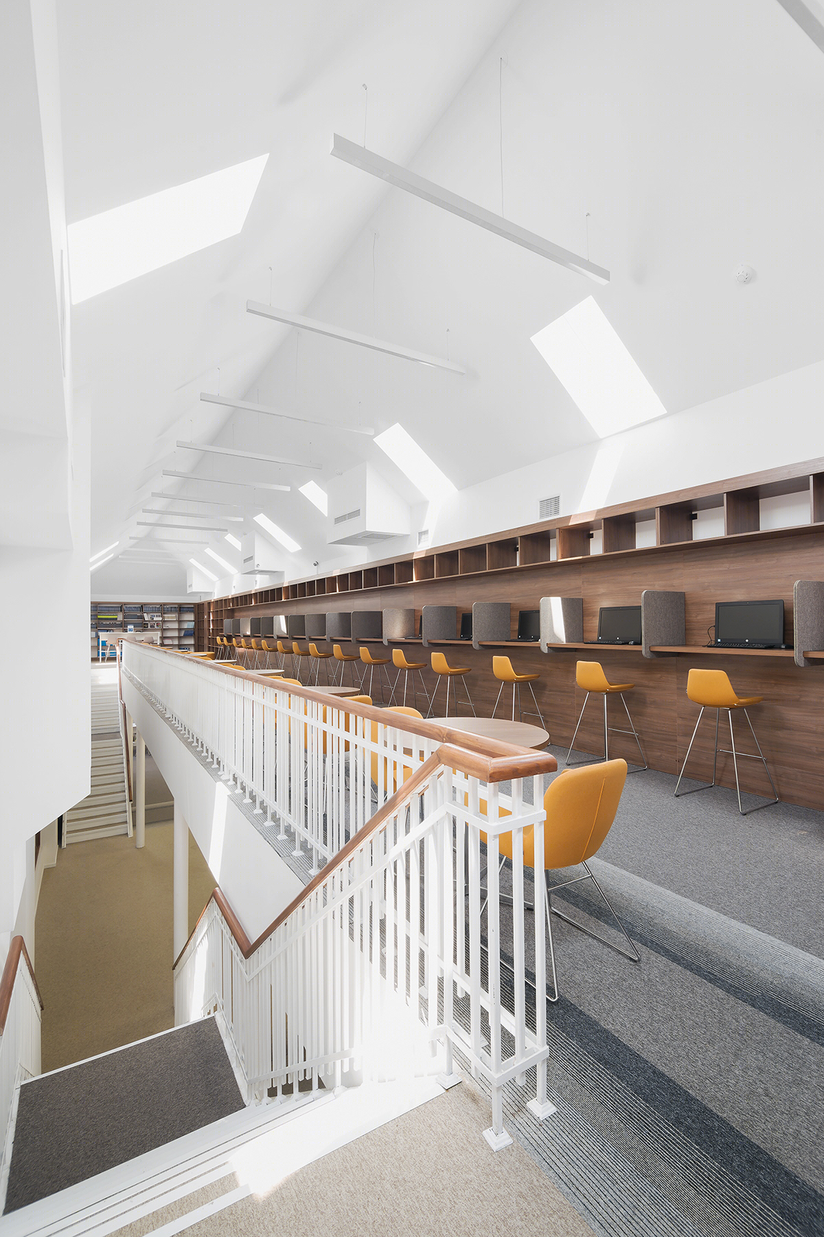 高山仰止 | 格鲁吉亚 Caucasus 大学建筑摄影-7