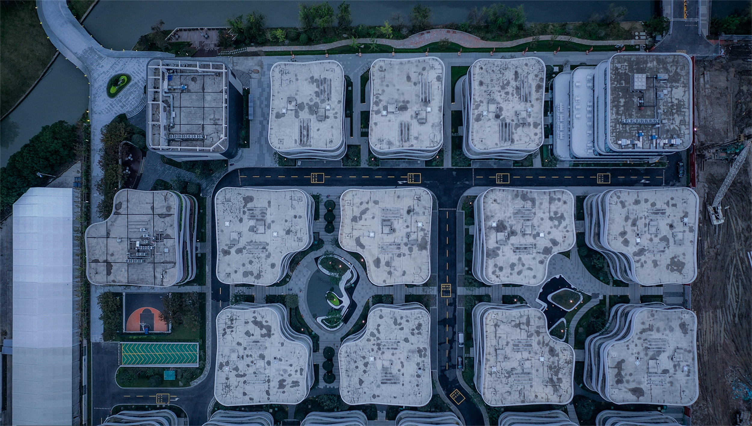 MAX 科技园(苏州·吴江)丨中国苏州丨北京方境景观建筑设计有限公司-13