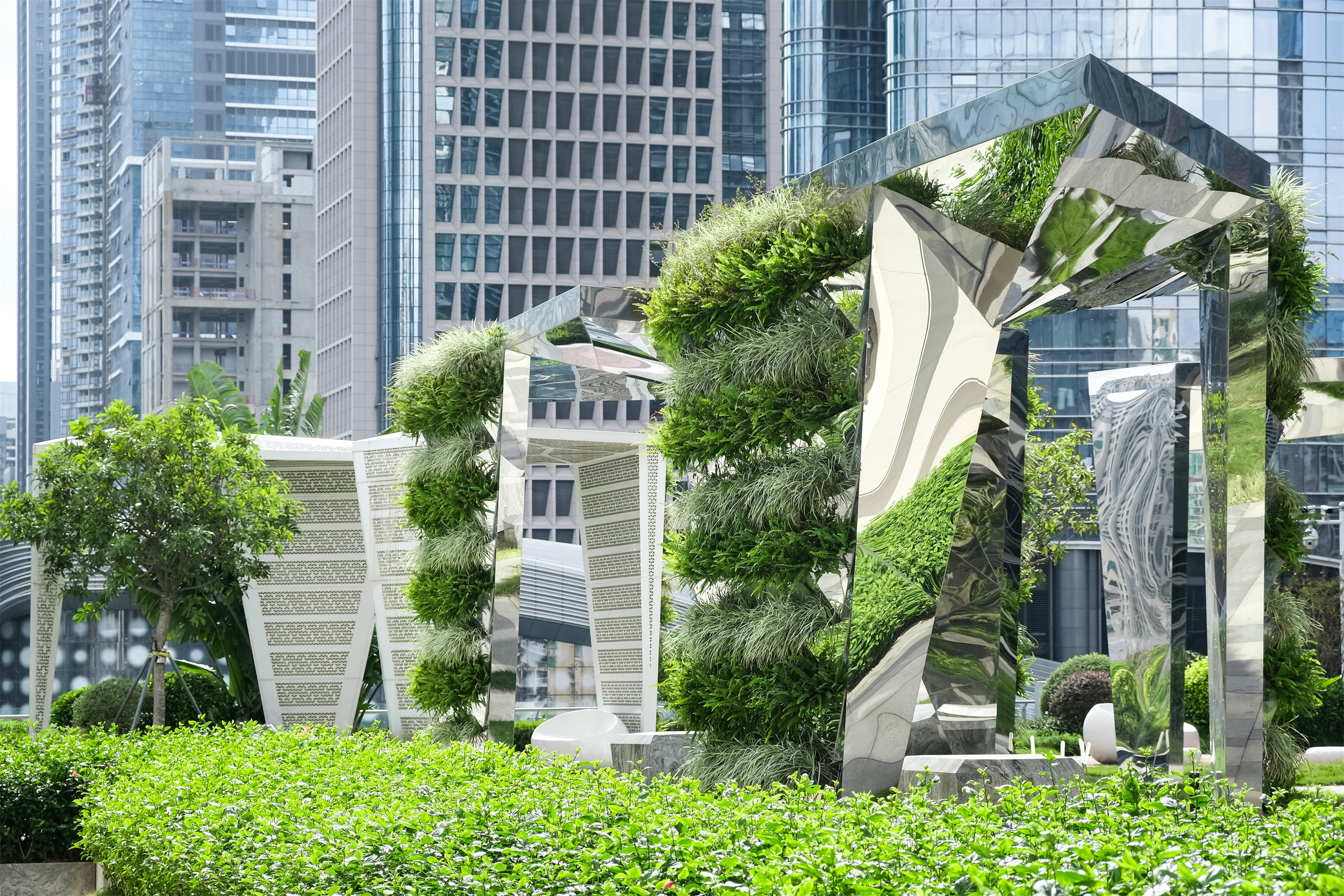 深圳水贝珠宝艺术花园丨中国深圳-4