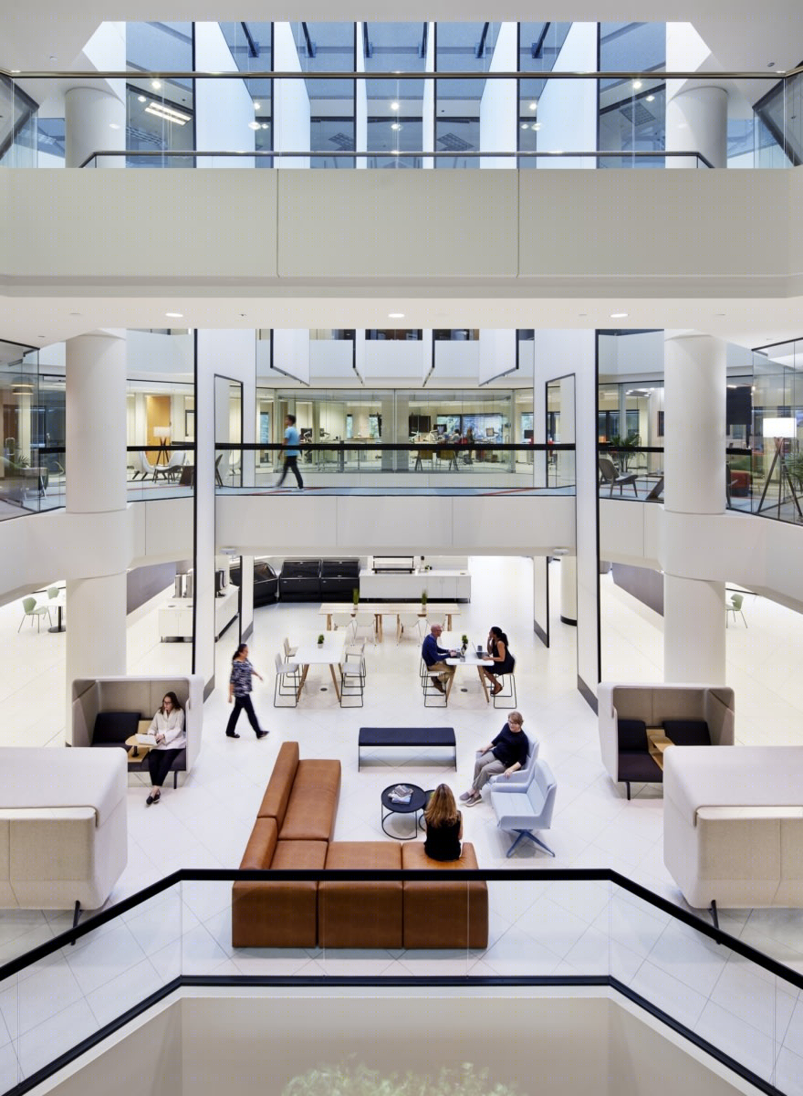 Gensler 打造南点办公中心多功能空间-15