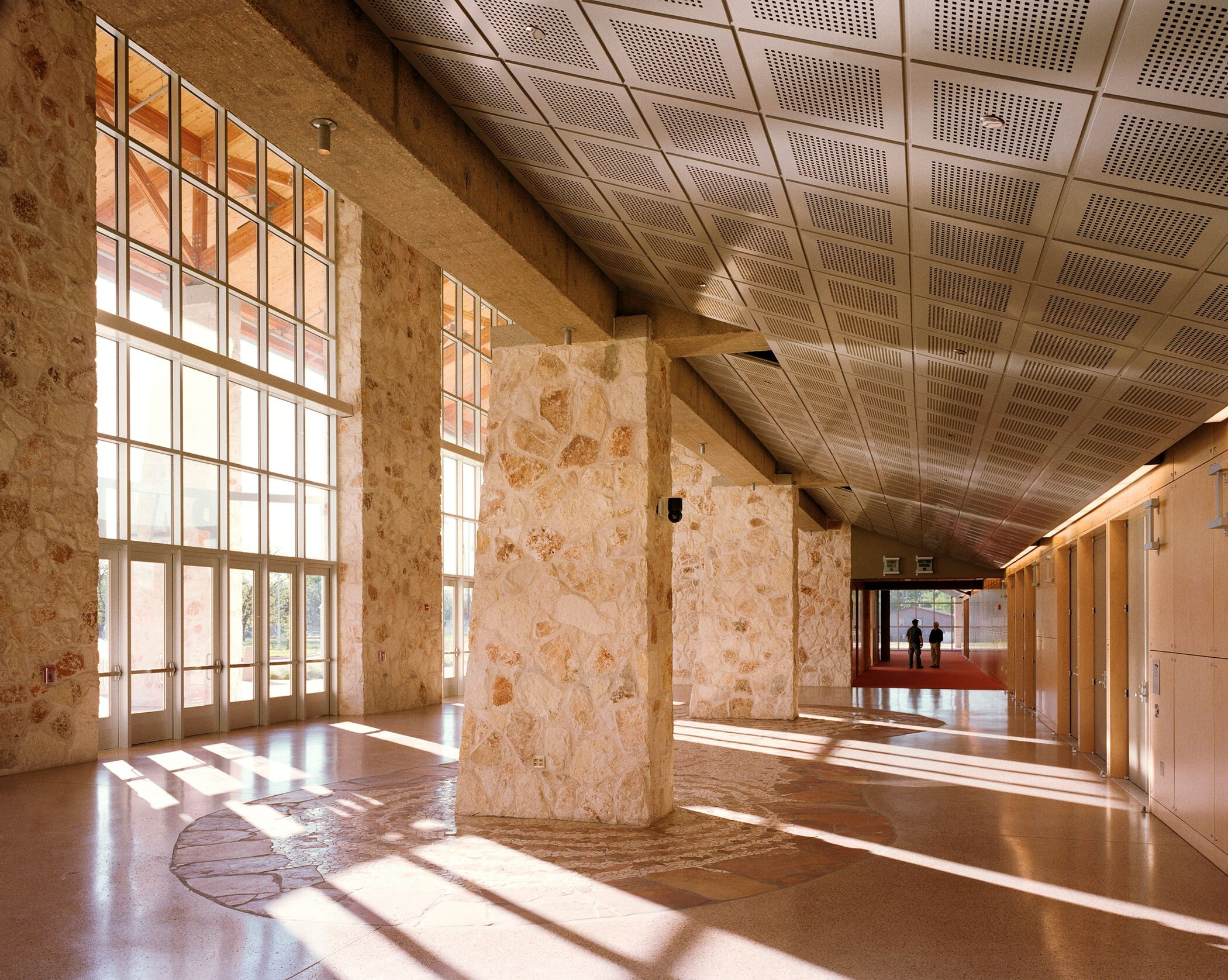 奥斯汀公园社区活动中心·融合自然的庆典帐篷-20