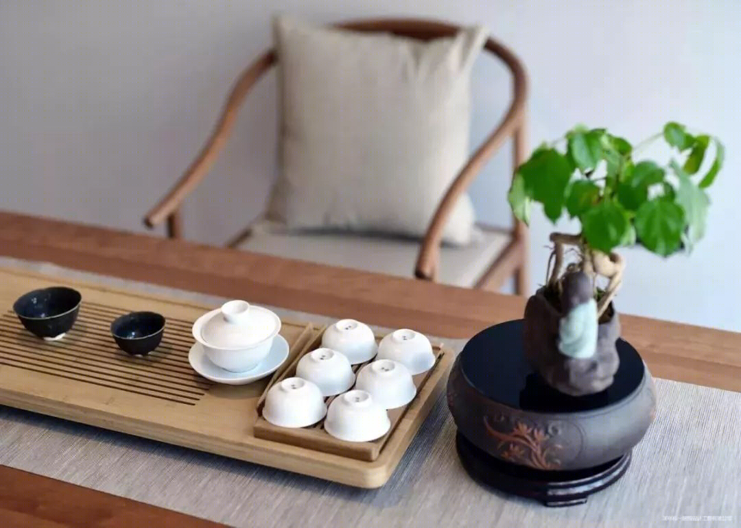 现代简约风弘宇·琉森堡大平层,展现生活舒适与空间美学-33