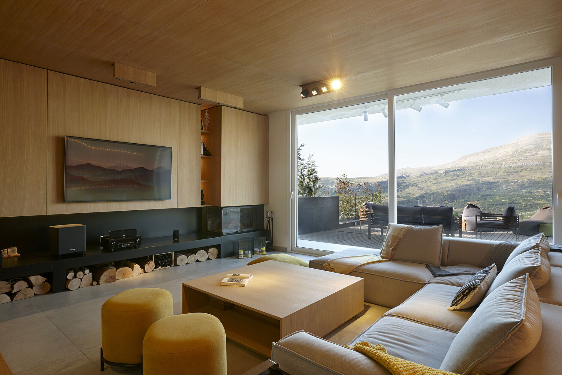 极简北欧风 Chalet Zaarour 营造温馨山居空间-12