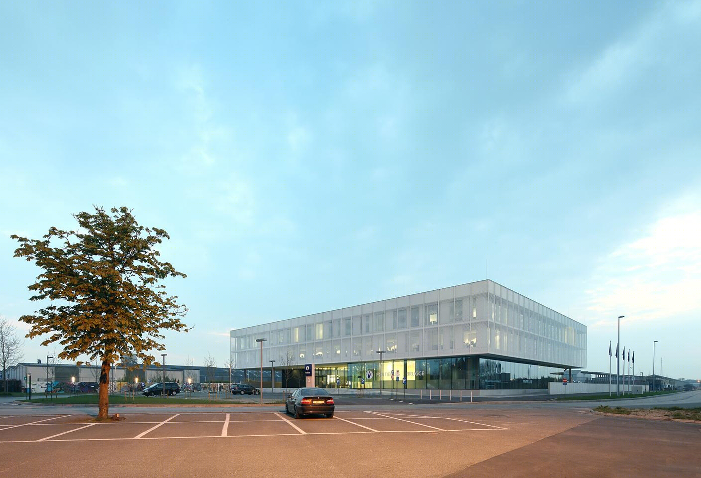 比利时布鲁日警察局丨Beel & Achtergael Architecten-19