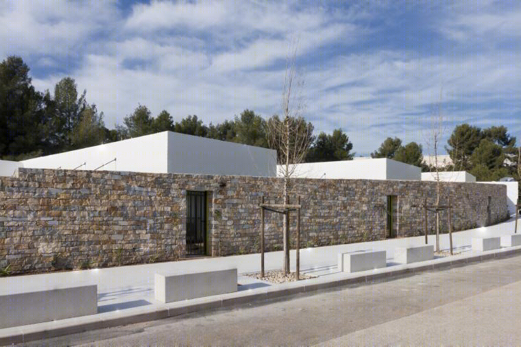 法国 Les Severiers 幼儿园丨Pirollet Architectes-9