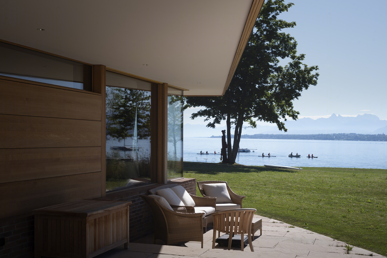 瑞士湖边住宅丨FdMP Architectes-15