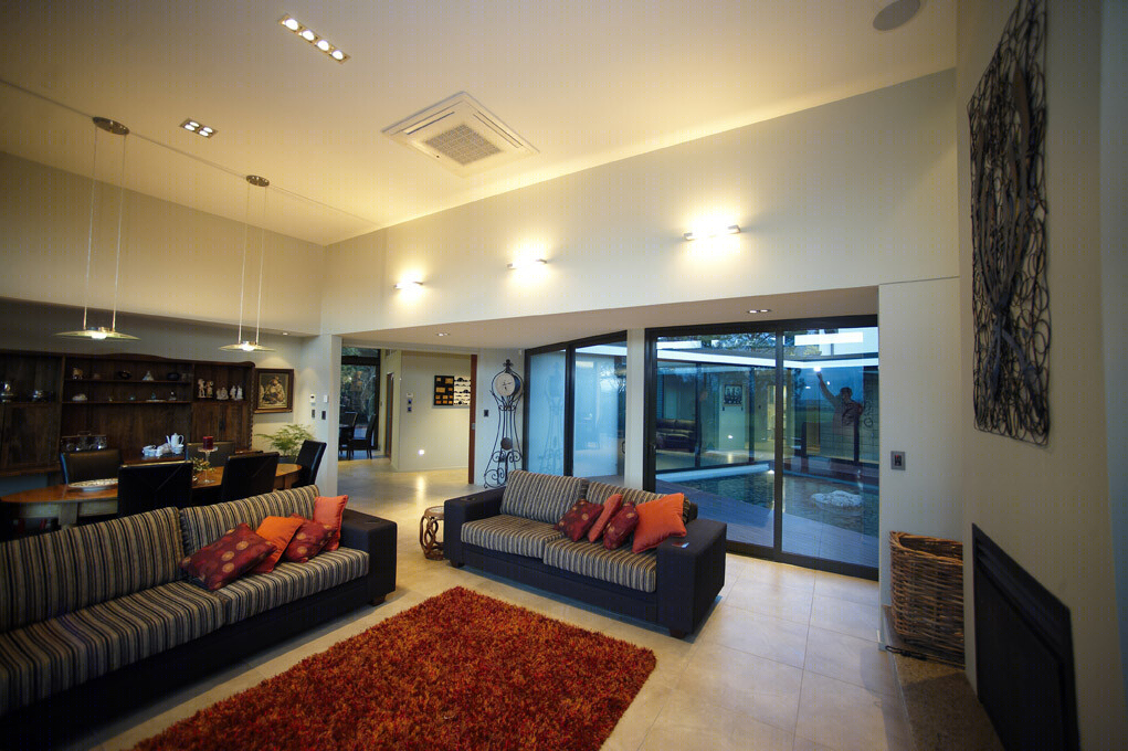 新西兰百年农场新家——Studio MWA 的现代农舍设计-21