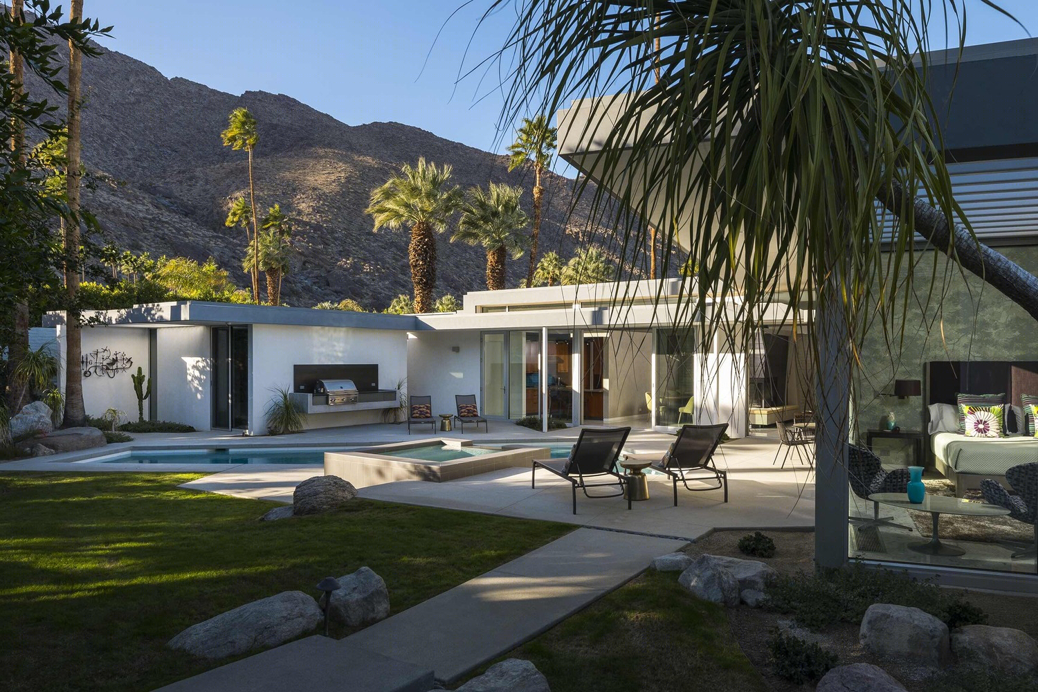 美国棕榈泉远观山脊住宅-13