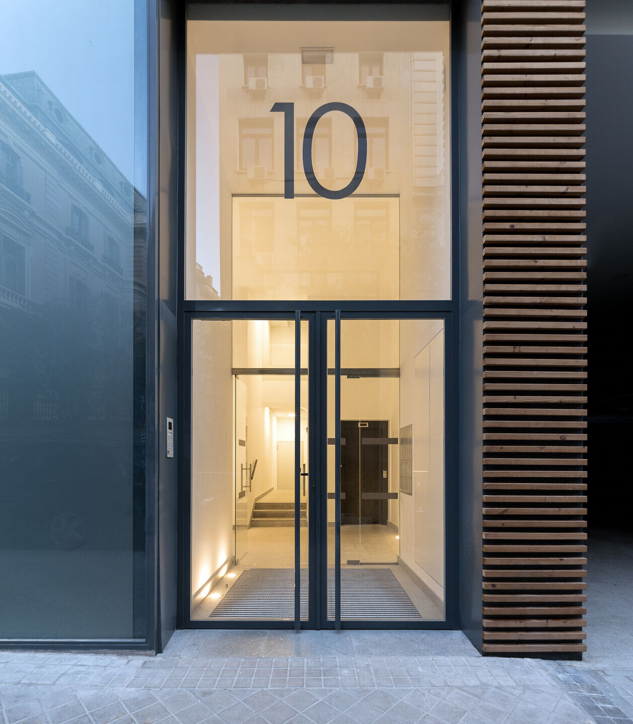 马德里中心地带的智能化公寓建筑丨西班牙马德里丨APARICIO Y ASOCIADOS ARQUITECTOS-11