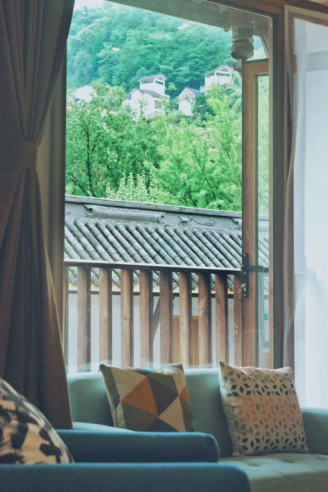 上凡建筑 | 半山上泉酒店-8