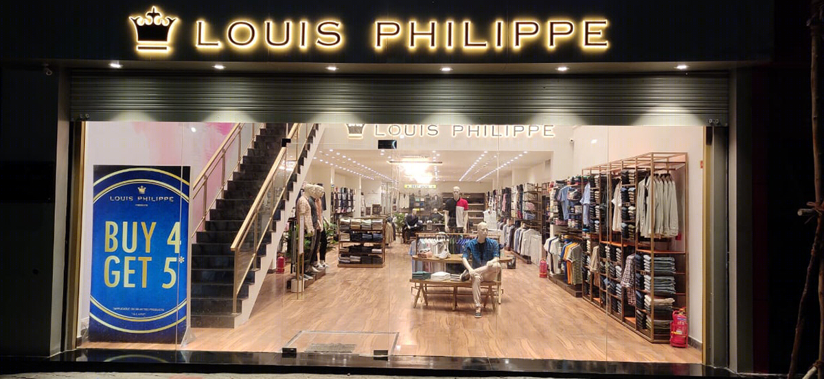 Anastasiya Gushchina丨服装店丨LP-VC Airport Road NSO-0