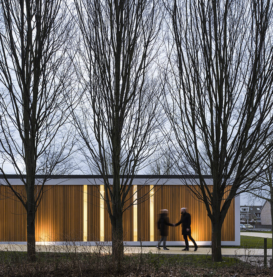 荷兰绿坪上的疗愈天地-11